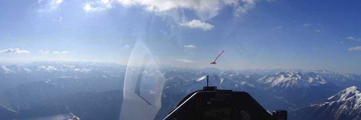 Flugwegposition um 14:23:38: Aufgenommen in der Nähe von Gemeinde Turnau, Österreich in 2374 Meter